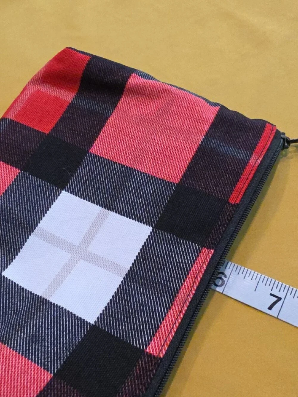 Thirty-One Zipper Pouches – Set of 3 (NWOT) - Fun & Useful!